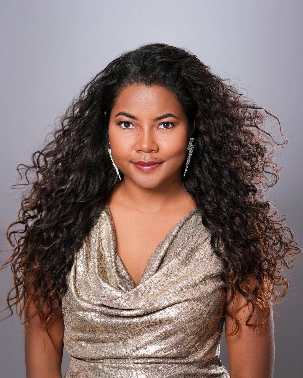 Dating portrait in a Santa Clara studio, California