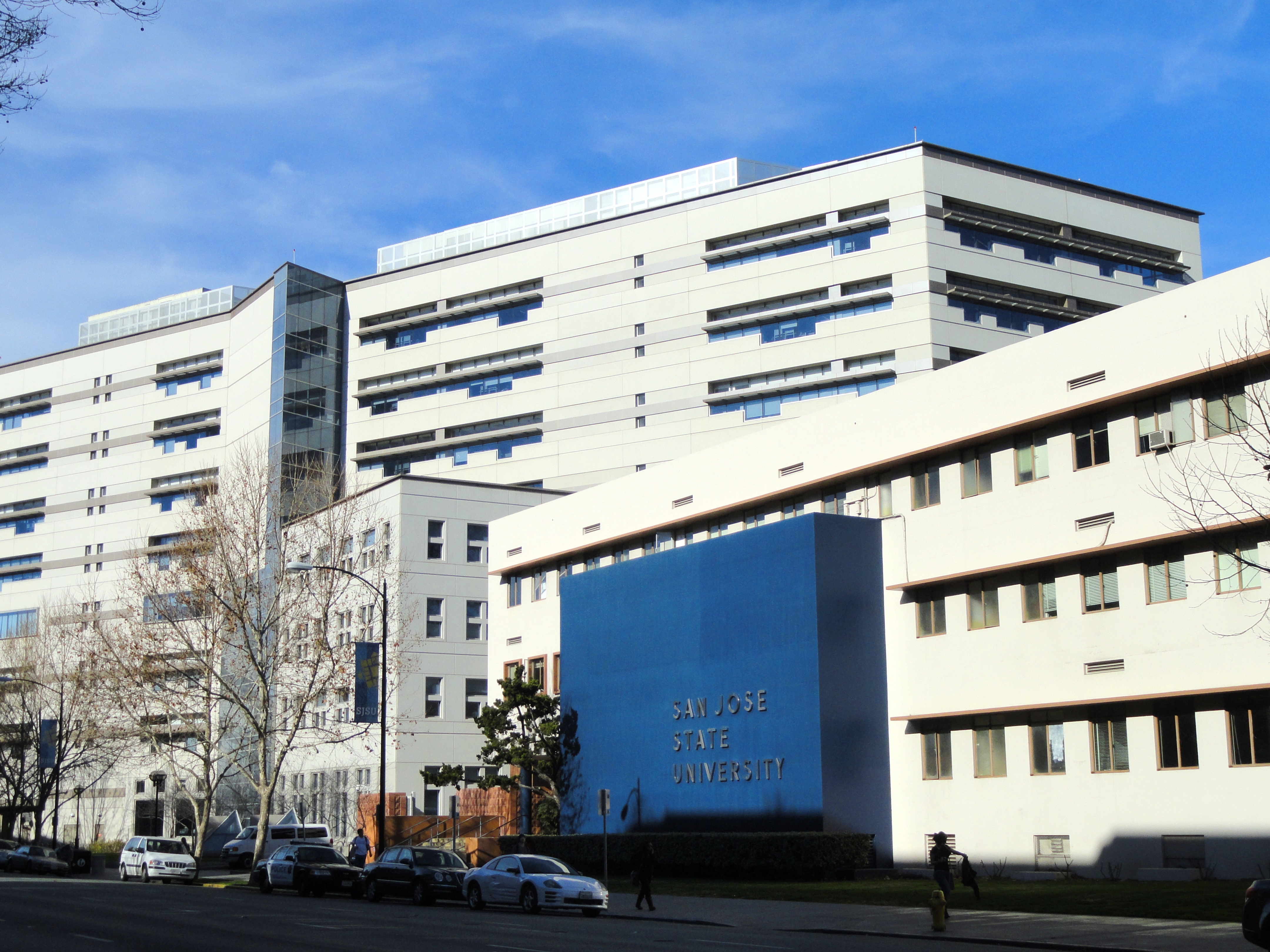 圣何塞州立大学的马丁·路德·金纪念图书馆